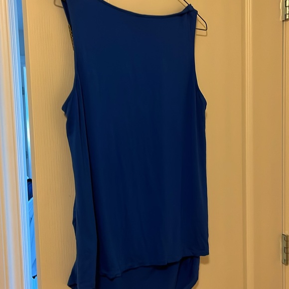 XL royal blue tank with strap embellishments. Great condition - Picture 4 of 4